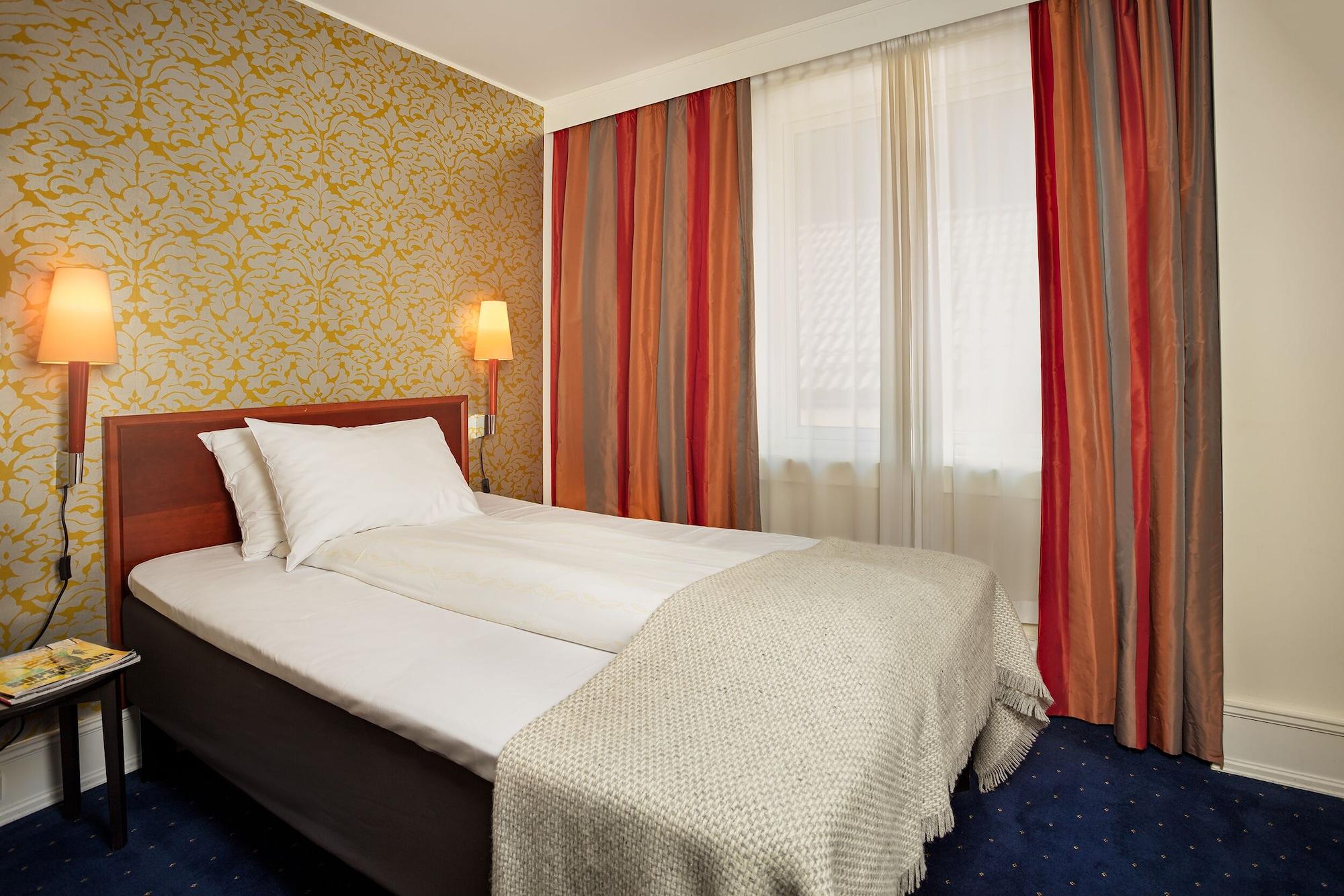 Heimen Hotel Μπέργκεν Εξωτερικό φωτογραφία
