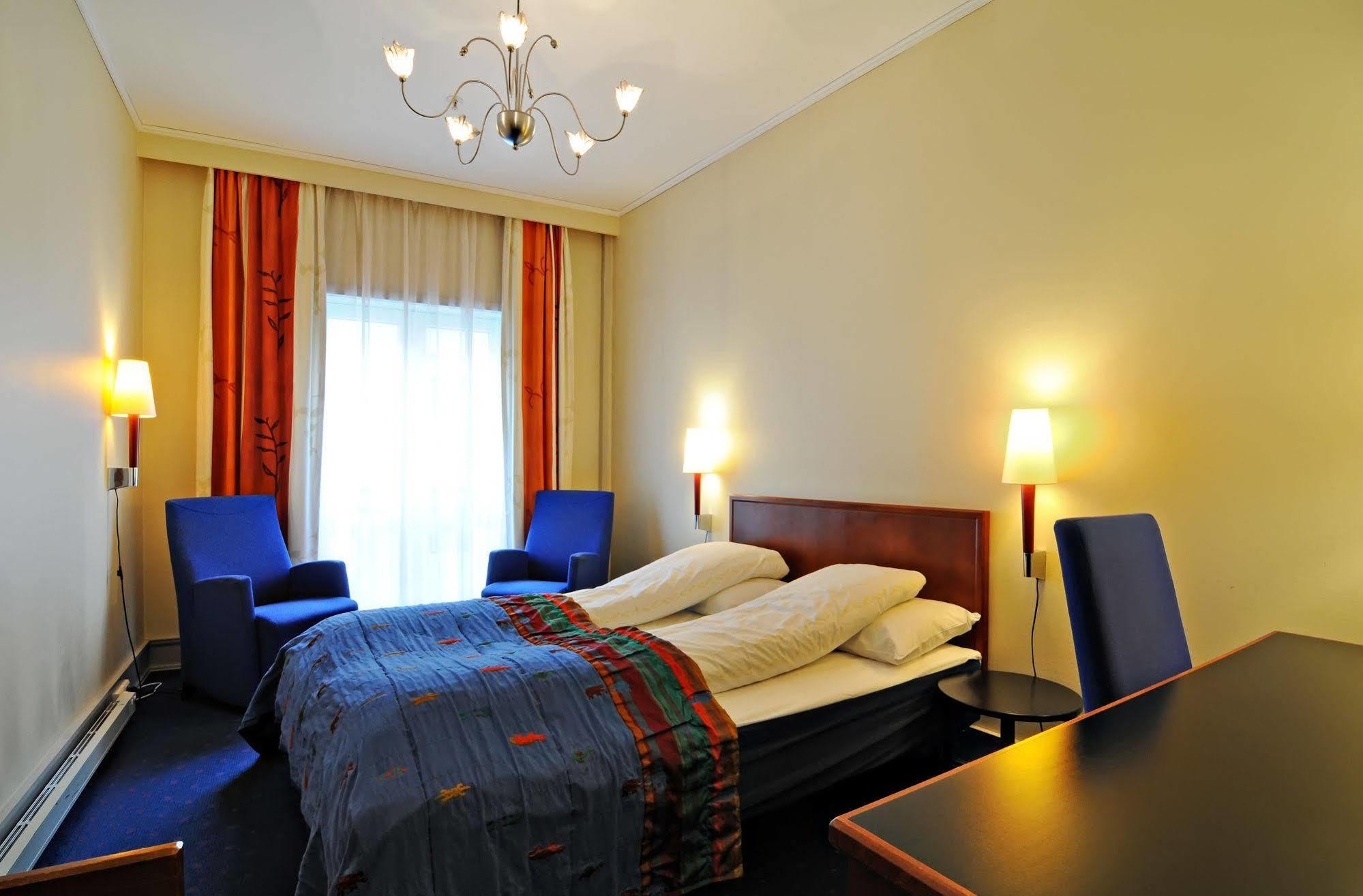 Heimen Hotel Μπέργκεν Δωμάτιο φωτογραφία